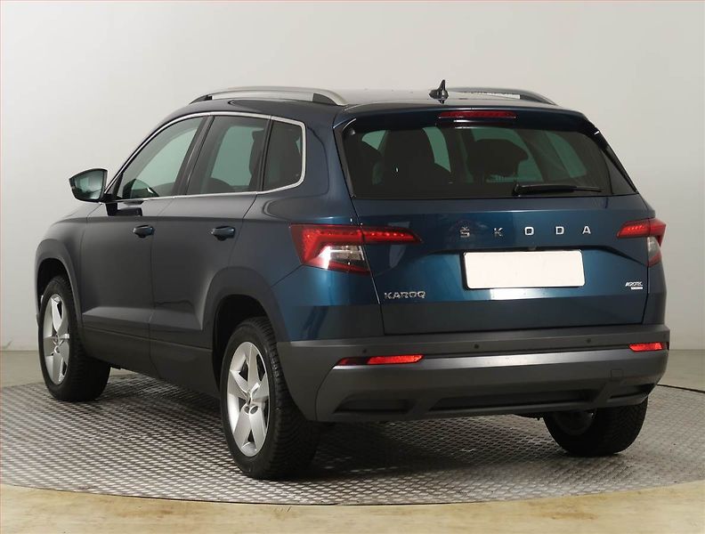 Škoda Karoq (2021) Style 1.5 TSI - fotka 4 z 29