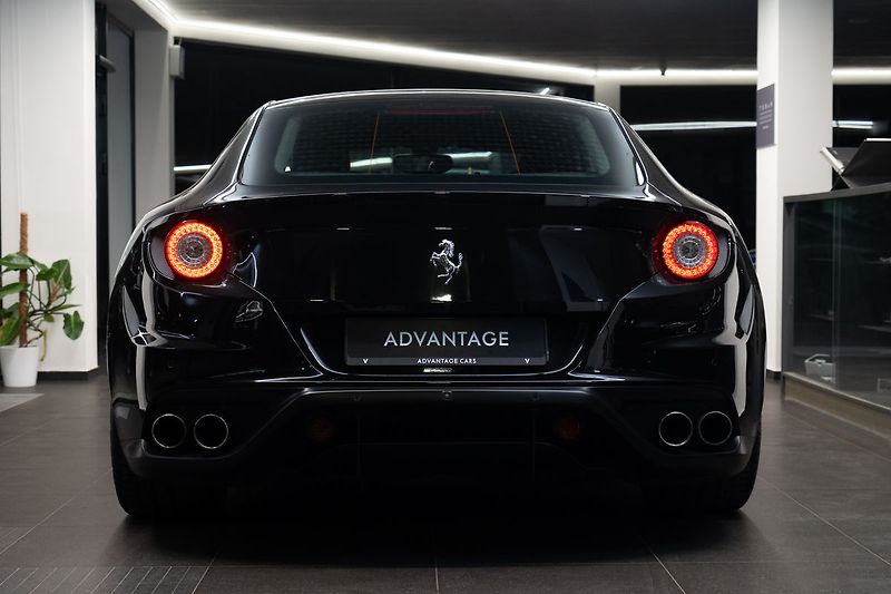 Ferrari FF V12 / záruka - fotka 3 z 20