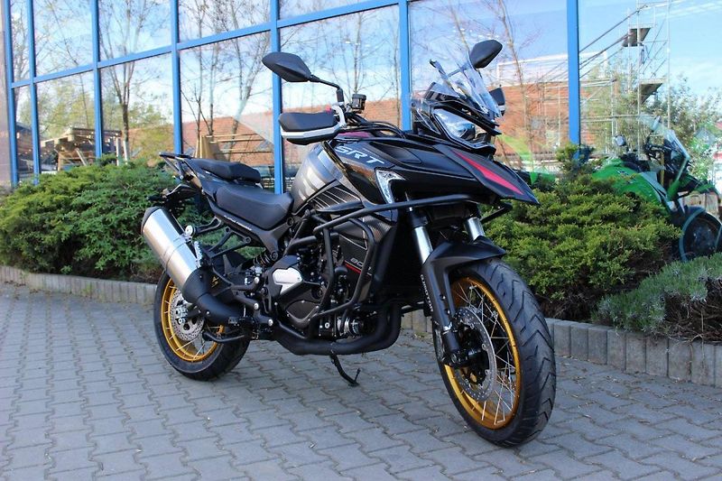 QJ Motor SRT 800 SX (2025) NOVINKA SKLADEM - fotka 2 z 9