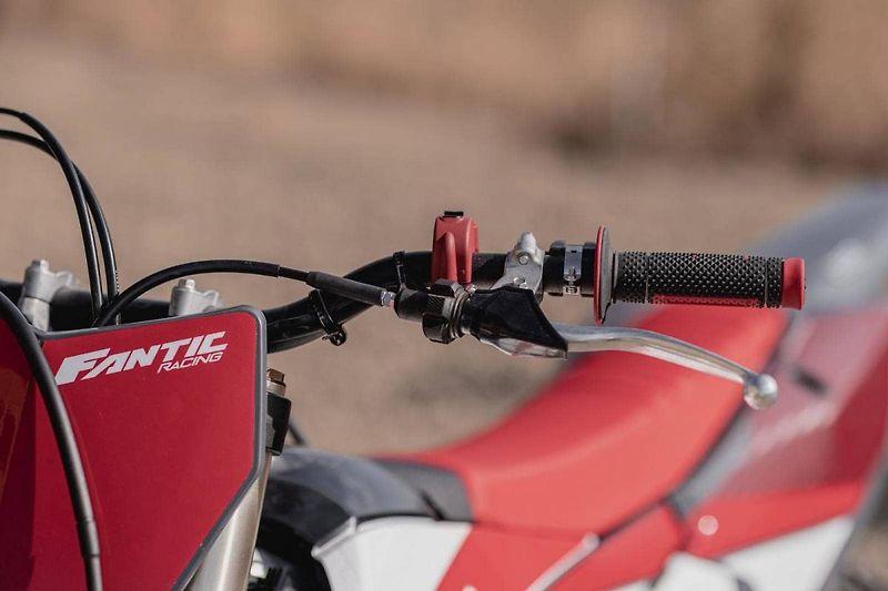 Fantic XXF 250 (2025) NOVINKA 2025 SLEVA - fotka 3 z 7
