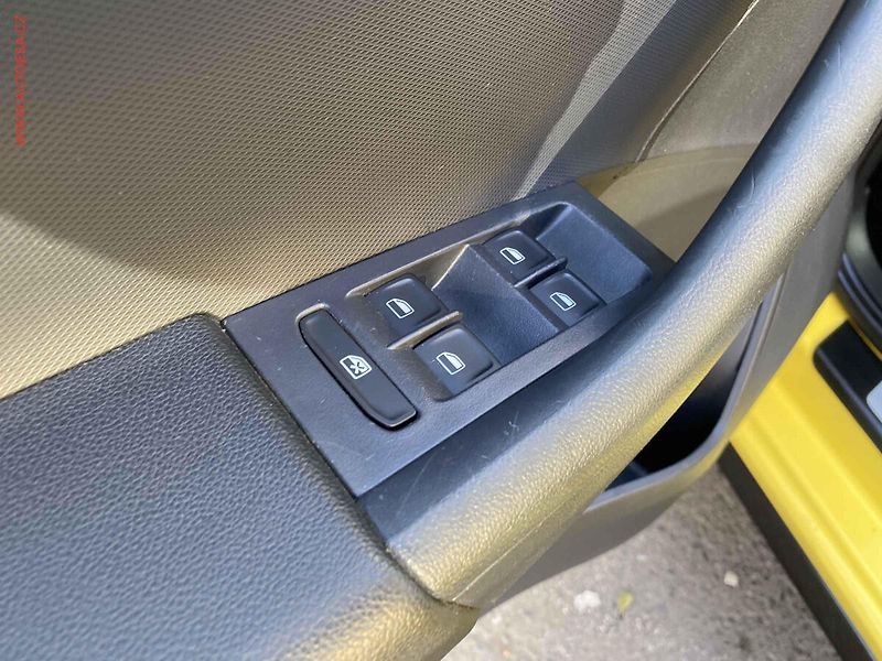 Škoda Rapid (2015) 1.2 TSi, Monte Carlo - fotka 13 z 17