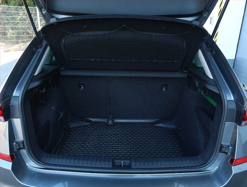 Škoda Kamiq (2023) 1.5 TSI - fotka 13 z 19