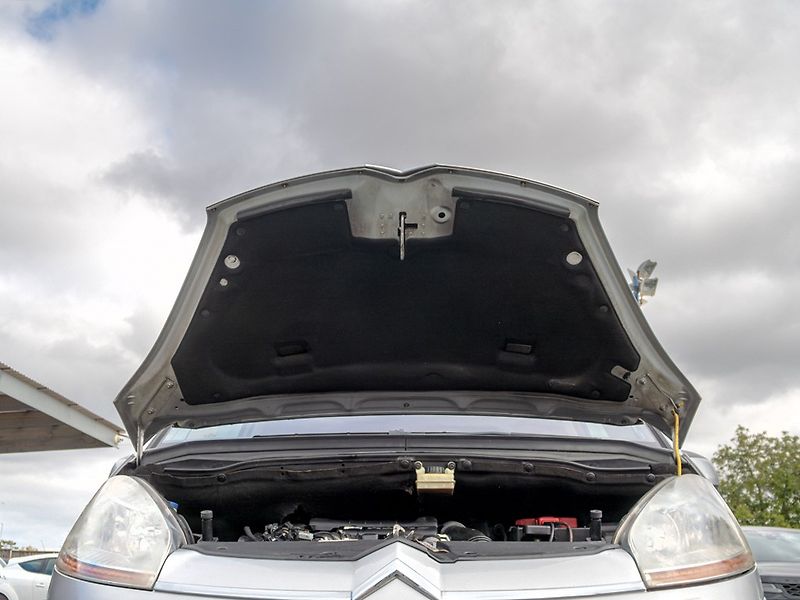Citroën Grand C4 Picasso (2008) ČR 1.6HDI 80KW – 7SEDADEL - fotka 35 z 41