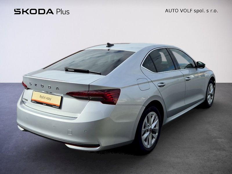 Škoda Octavia (2025) Top Selection 1.5TSi M-HEV 110 - fotka 2 z 31
