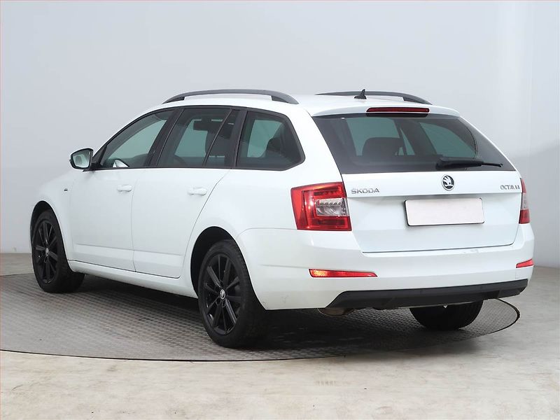 Škoda Octavia (2016) Style 1.4 TSI, Automat - fotka 4 z 15