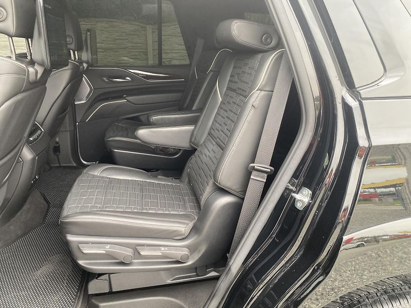 Cadillac Escalade 6.2i V8 430PS FULL 46TKM LPG!! - fotka 101 z 168