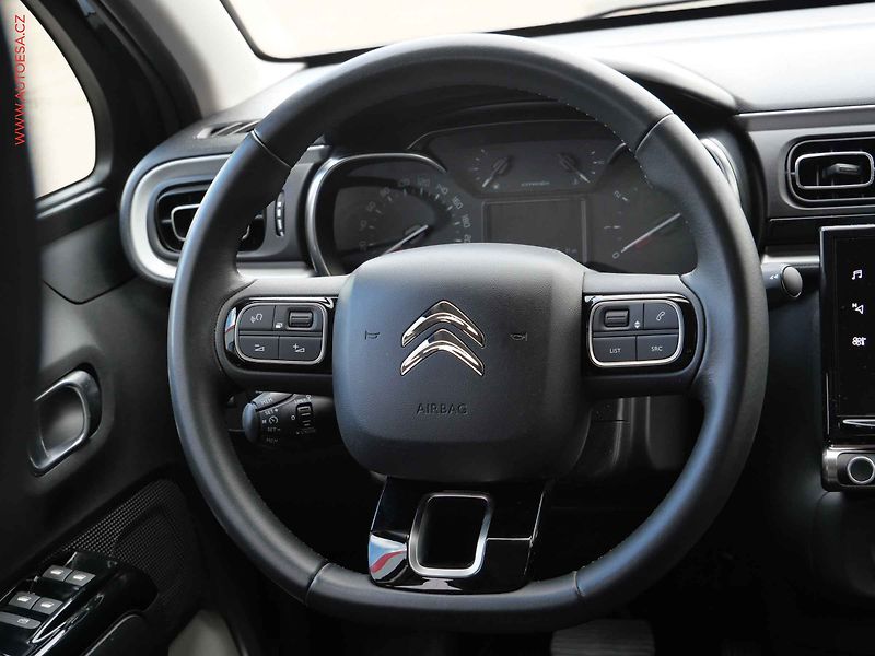 Citroën C3 (2019) 1.2PT, AT, klima - fotka 14 z 21