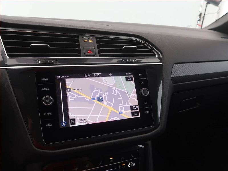 Volkswagen Tiguan Allspace (2021) R-Line 2.0 TDI - fotka 16 z 20