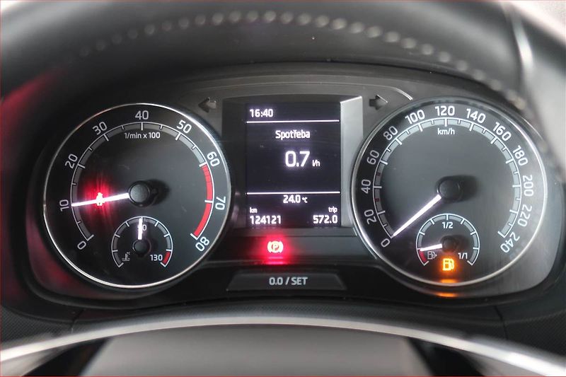 Škoda Fabia (2022) 1.0 TSI, ČR,1.maj, Serv.kniha - fotka 11 z 17