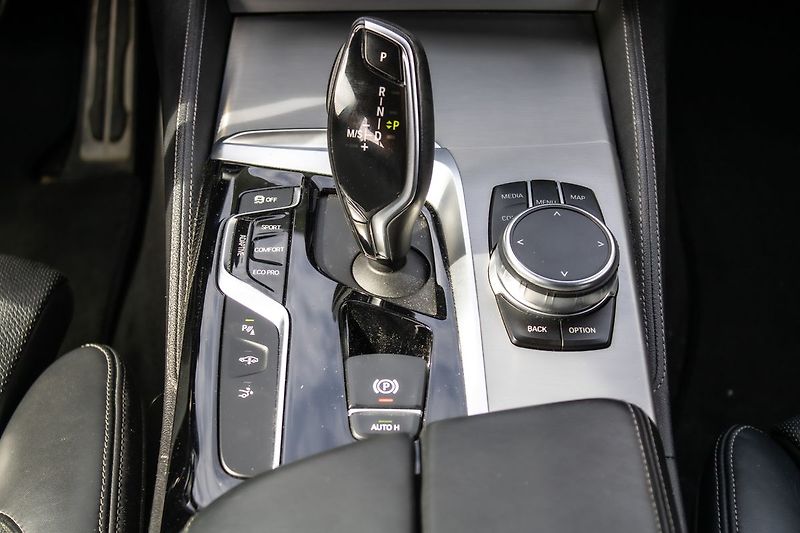 BMW Řada 6 - fotka 22 z 47