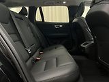 Volvo V60 B4 PLUS DARK AUT 1.maj. - náhled 22