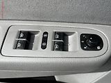 Volkswagen Sharan (2011) 2.0 TDi, Comfortline - náhled 22