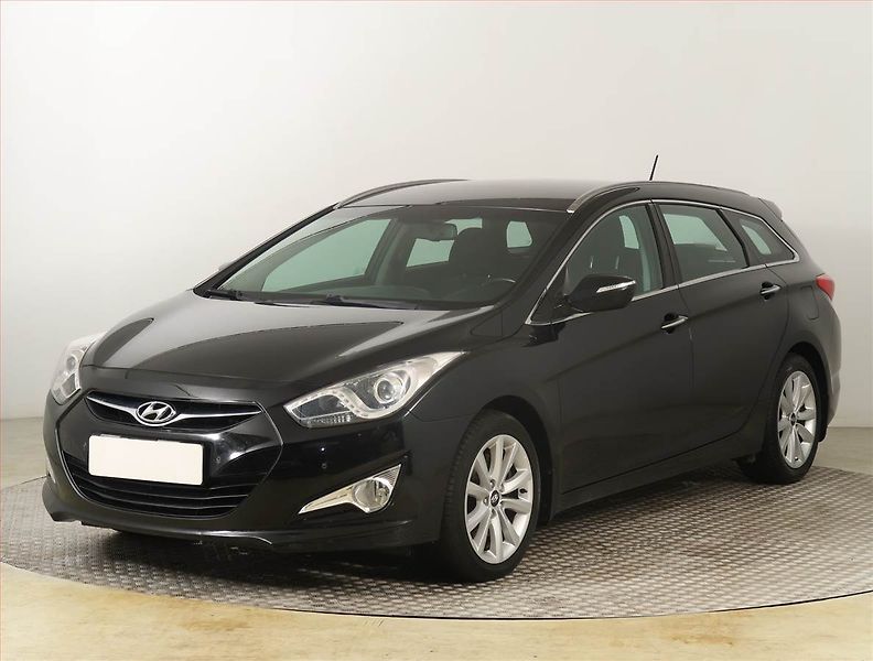 Hyundai i40 (2012) 1.7 CRDi, Tempomat - fotka 2 z 20