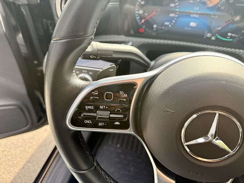Mercedes-Benz CLA (2022) 250 e - fotka 24 z 38