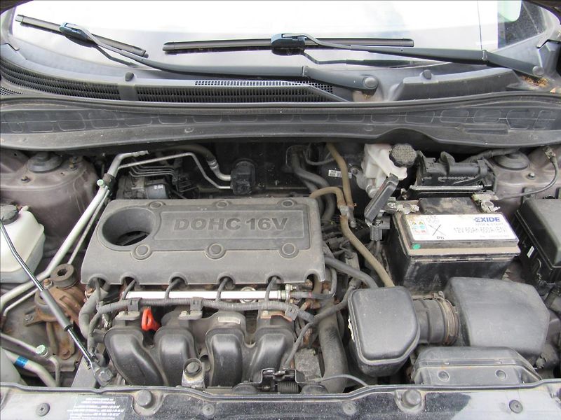 Hyundai ix35 2,0 i 120kW Automat Style - fotka 26 z 30