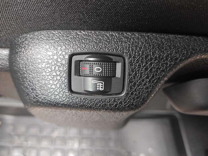 Toyota ProAce 1,5D-4D L1, v REZERVACI - fotka 24 z 34