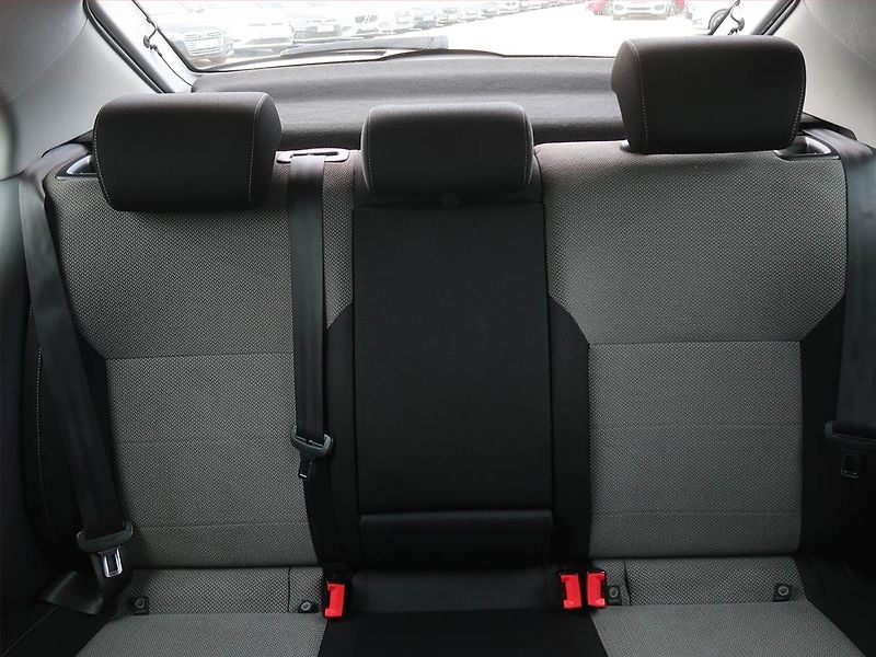 Škoda Rapid (2013) Elegance 1.6 TDI, Serv.kniha - fotka 10 z 15