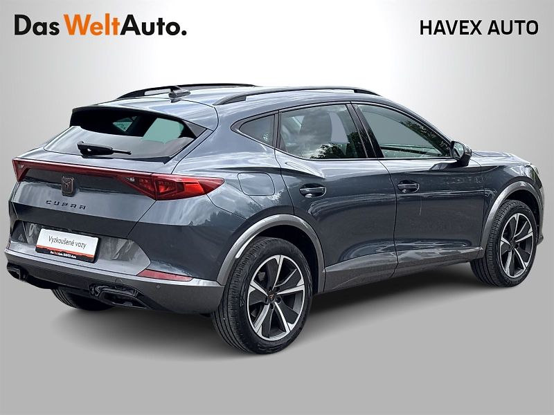 Cupra Formentor (2024) 1.5 TSI DSG - fotka 2 z 28
