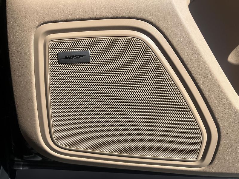 Porsche Macan S - fotka 23 z 28
