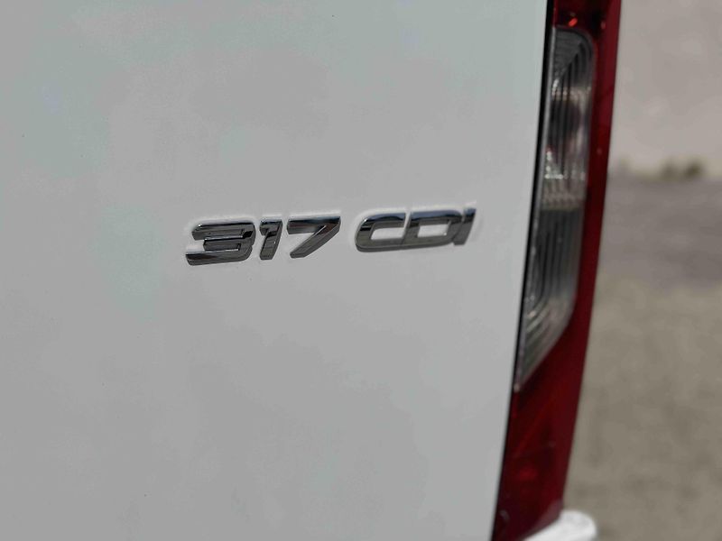Mercedes-Benz Sprinter (2022) Sprinter 317 CDI -skříň-spaní - fotka 12 z 28