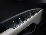 Kia Stonic (2018) 1.4 CVVT, Serv.kniha, Navi - náhled 16