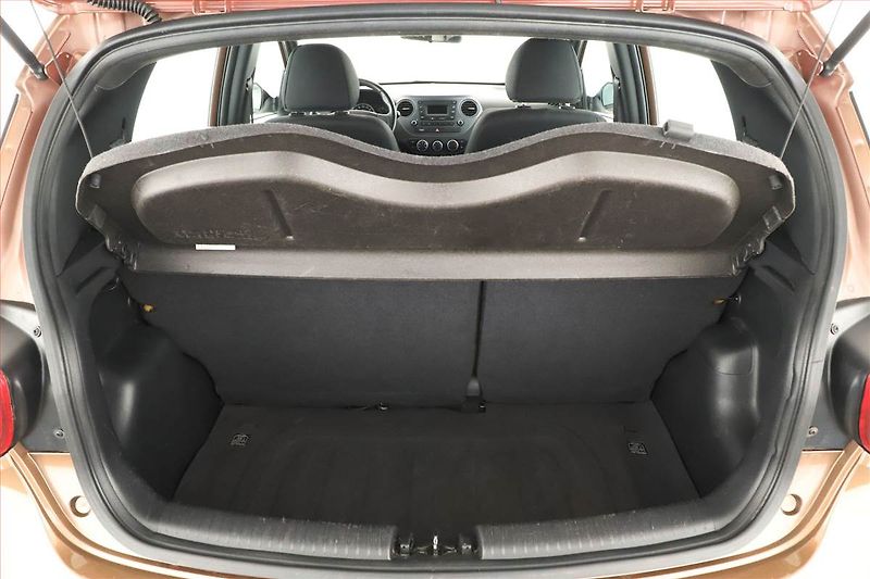 Hyundai i10 (2018) 1.0 - fotka 10 z 13