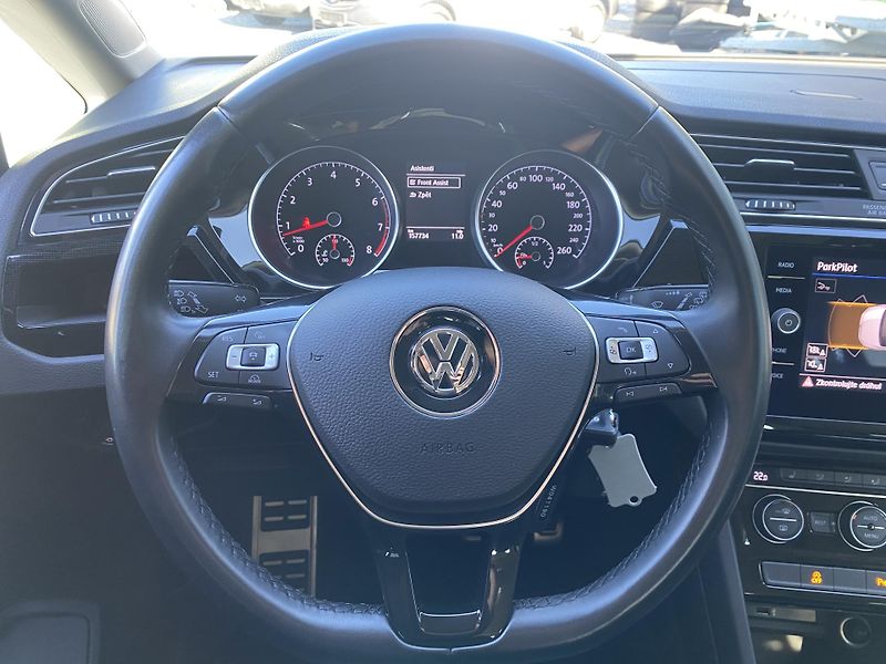 Volkswagen Touran 1.4TSI 110kW- 1xMAJ.-LED- NAVI - fotka 19 z 50