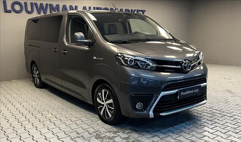 Toyota ProAce Verso EV AT VIP L2 - fotka 12 z 15