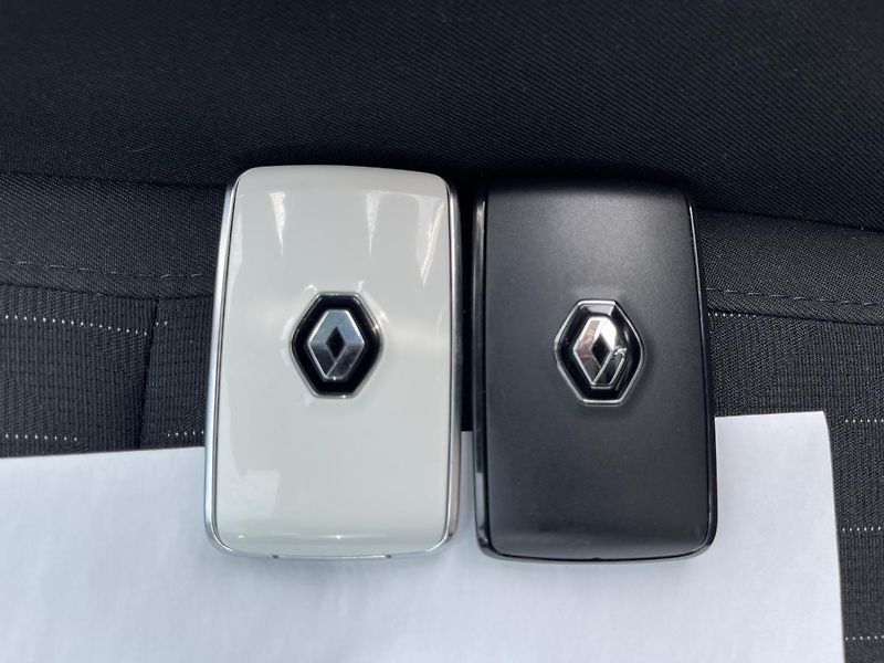Renault Mégane 1.5 DCi 85 kW LIMITED-DPH-ČR ! - fotka 38 z 38