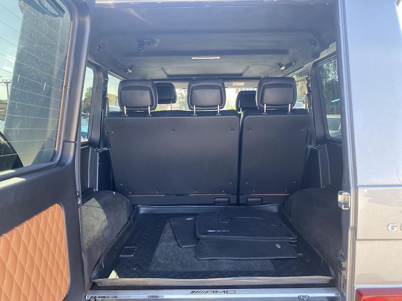 Mercedes-Benz Třídy G G 63 AMG DESIGNO - fotka 16 z 25