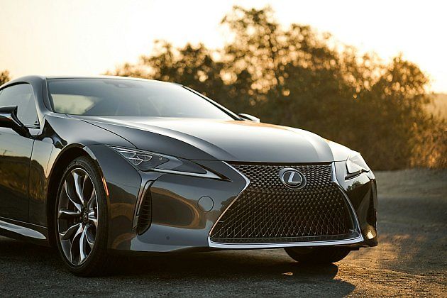Lexus je stálice mezi spolehlivými vozy., zdroj: Se svolením Brandon Russell/Unsplash