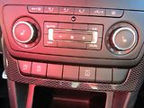 Škoda Yeti (2015) 1.4 TSI, ČR, Bixen, AC, TZ - náhled 13