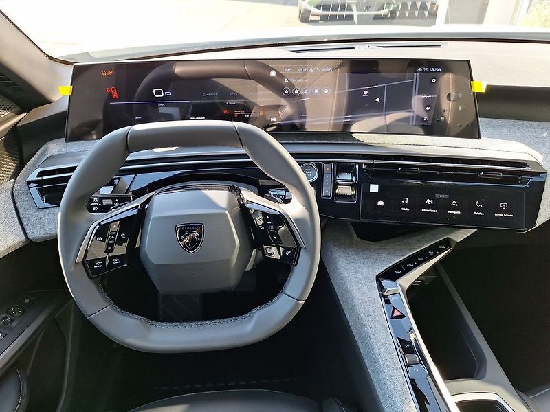Peugeot 5008 (2026) ALLURE Hybrid 145 e-DCS6 - fotka 12 z 17