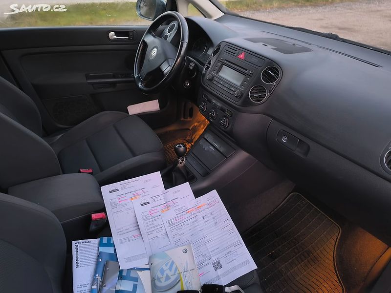 Volkswagen Golf Plus TDI BEZ DPF,120KM,PĚKNÝ,VÝBAVA - fotka 8 z 29