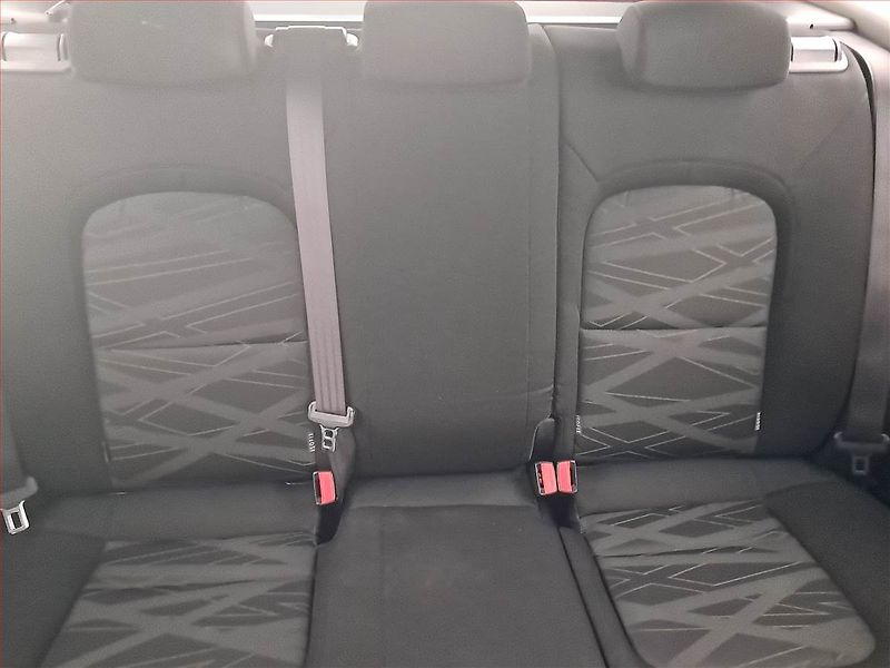 Kia Ceed (2015) 1.6 GDI, ČR,1.maj, Serv.kniha - fotka 10 z 17