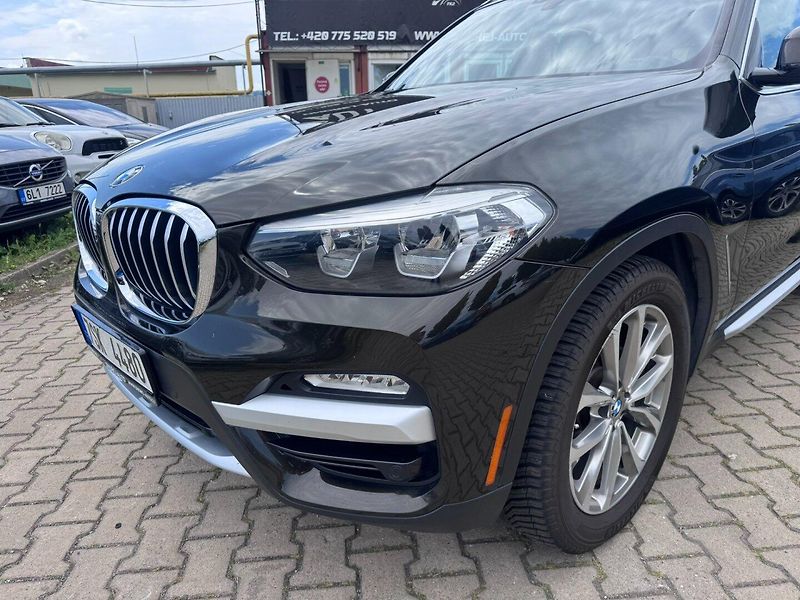BMW X3 (2018) XDRIVE 2,0i 185 KW STK - fotka 10 z 46