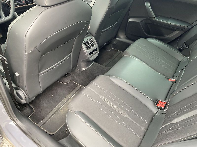 Cupra Formentor (2022) 1.5 TSI DSG - fotka 7 z 40