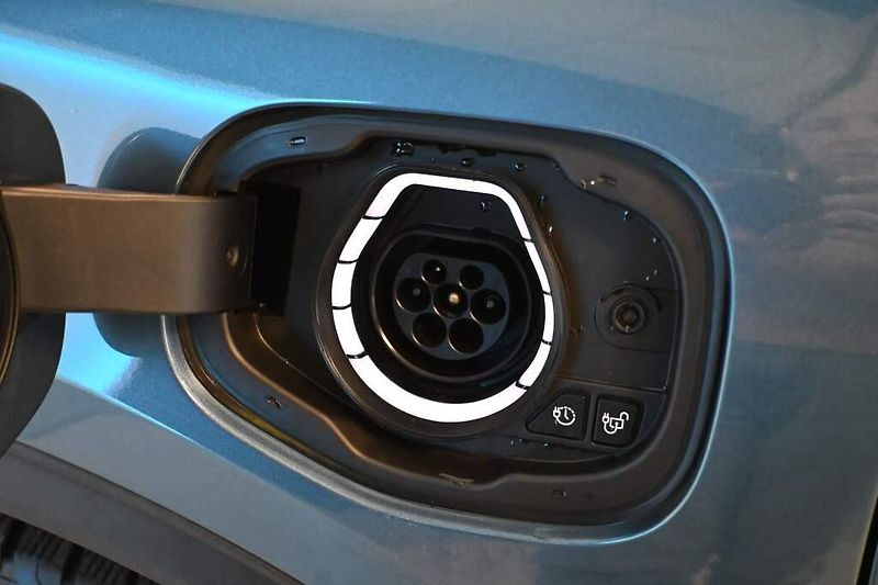 Ford Kuga (2022) 2.5 LED ACC VIRTUAL Tažné Kame - fotka 38 z 41