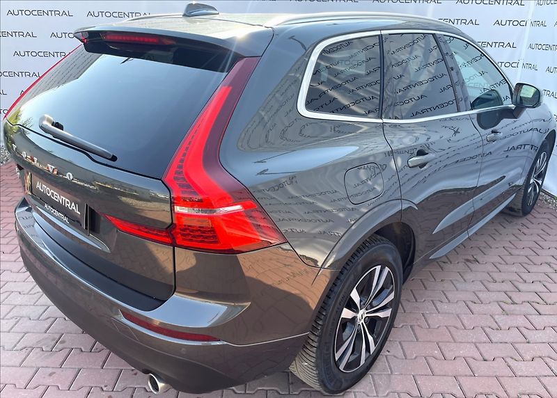 Volvo XC60 2,0 D.110kw.D3.DPH.STK 6/28 - fotka 9 z 27