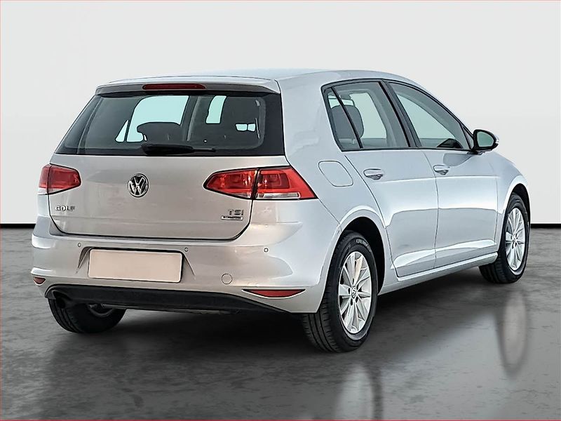 Volkswagen Golf (2016) 1.2 TSI, Serv.kniha, Tempomat - fotka 5 z 16
