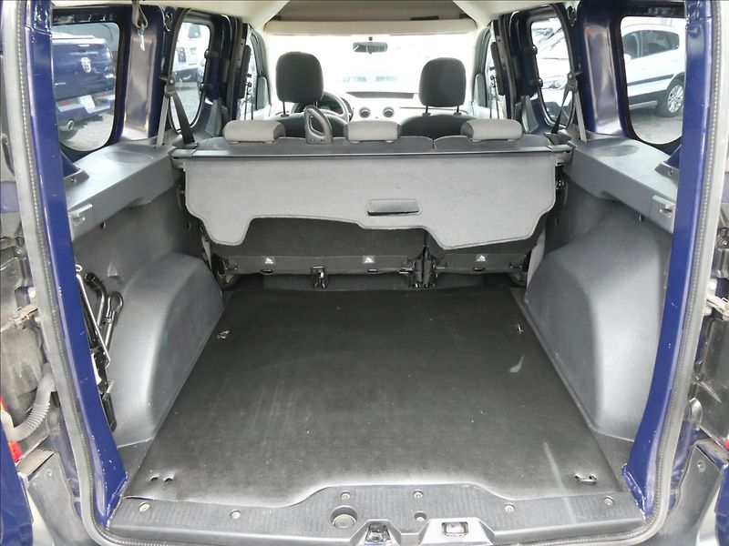 Dacia Dokker 1,6 i 16V 1.MAJITEL, SERVISKA - fotka 18 z 45