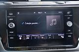 Volkswagen Touran 2.0TDi DSG TAŽNÉ 2xKOLA  - náhled 38