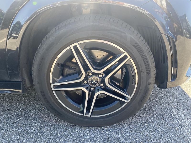 Mercedes-Benz GLE 350d AMG - fotka 22 z 28