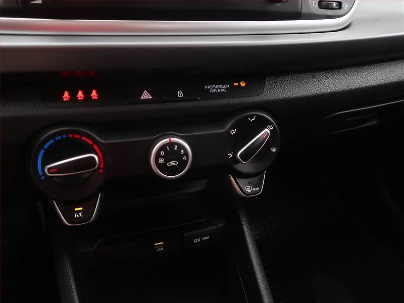 Kia Rio (2023) 1.2 DPI, Serv.kniha, Tempomat - fotka 14 z 16