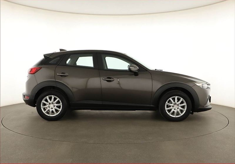 Mazda CX-3 (2016) 2.0 Skyactiv-G - fotka 6 z 15