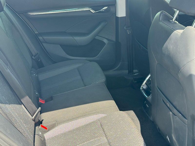 Škoda Octavia (2021) COMBI STYLE Plus 1,5TSI 110 kW - fotka 8 z 30