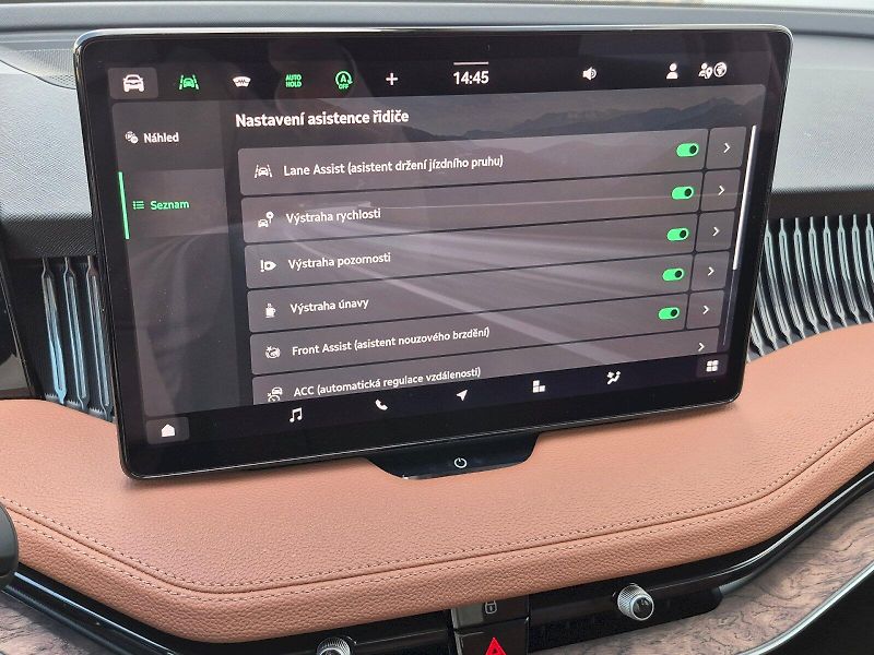 Škoda Superb (2025) Laurin & Klement 2.0 TDI 142kW - fotka 24 z 35
