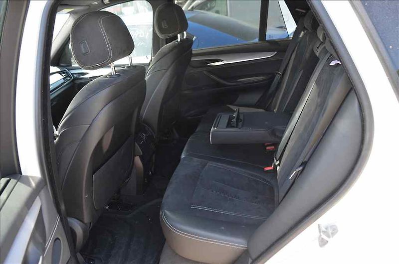 BMW X5 (2016) 2,0 - fotka 22 z 26