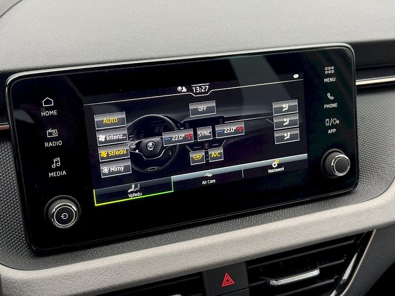 Škoda Kamiq (2024) 1.5 TSI 110 kW TopSelection - fotka 13 z 21