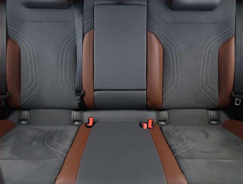 Volkswagen ID.4 (2021) Pro Perf. (82 kWh), SoH 90% - fotka 10 z 27